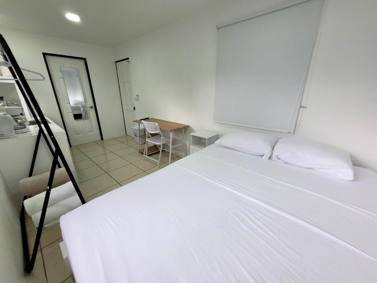 La Fortuna La Fonda Apartments מראה חיצוני תמונה