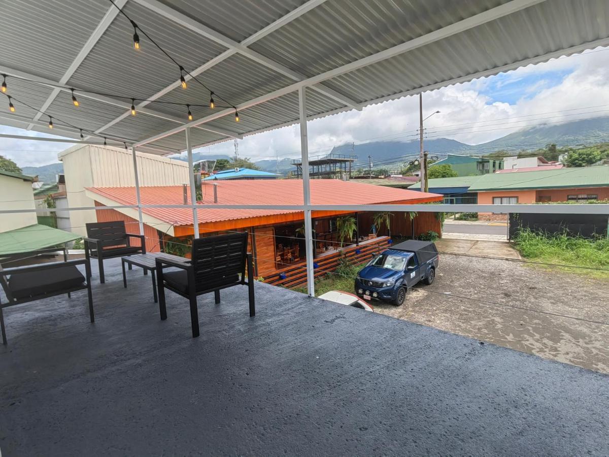 La Fortuna La Fonda Apartments מראה חיצוני תמונה